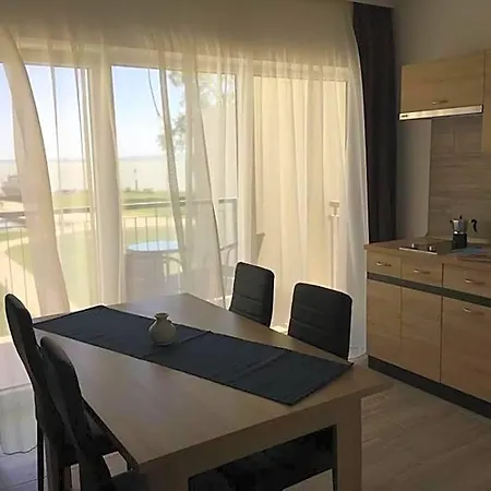 Akvarium Apartmanhazak Hotel