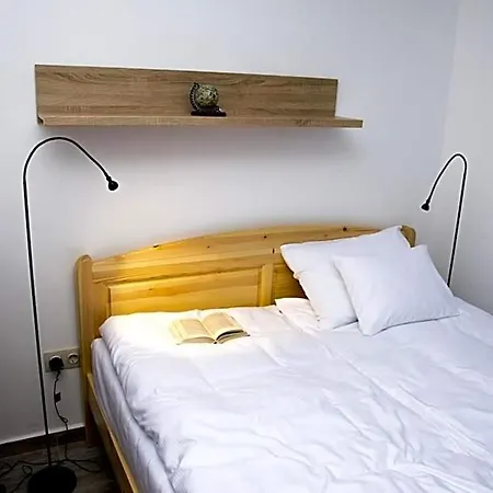 Lägenhetshotell Akvarium Apartmanhazak *